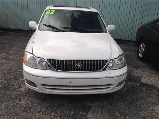 Toyota Avalon 2002 photo 1