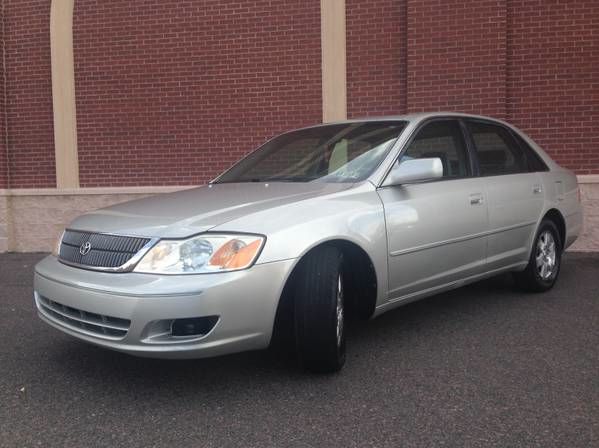 Toyota Avalon 2002 photo 2