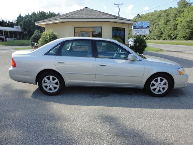 Toyota Avalon 2002 photo 3