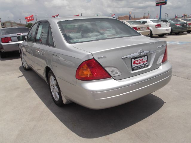 Toyota Avalon 2002 photo 17