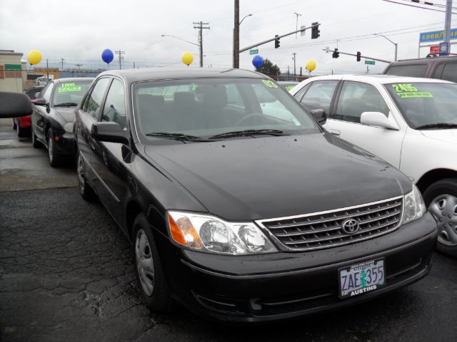 Toyota Avalon Sport 4WD Sedan