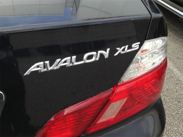 Toyota Avalon 2003 photo 1