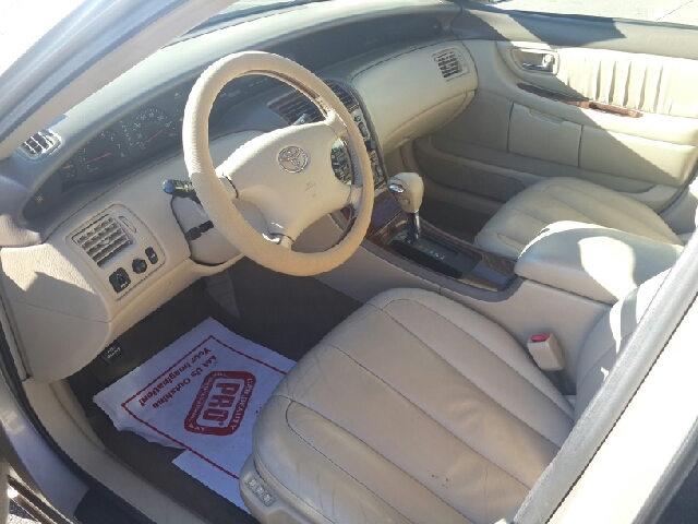 Toyota Avalon 2003 photo 1