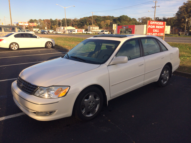 Toyota Avalon 2003 photo 2