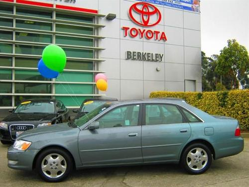 Toyota Avalon 2004 photo 1
