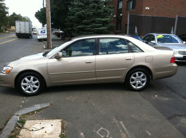 Toyota Avalon 2004 photo 4