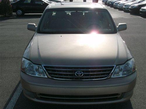 Toyota Avalon 2004 photo 1