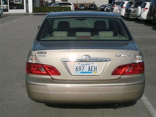 Toyota Avalon 2004 photo 4