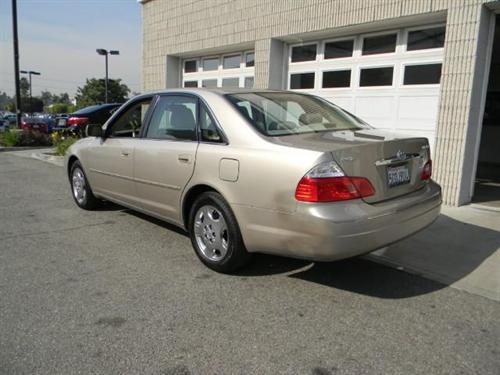 Toyota Avalon 2004 photo 3
