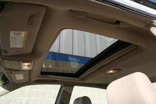 Toyota Avalon 2004 photo 2