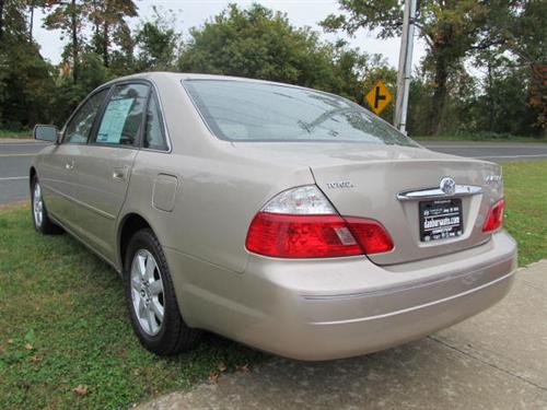 Toyota Avalon 2004 photo 1