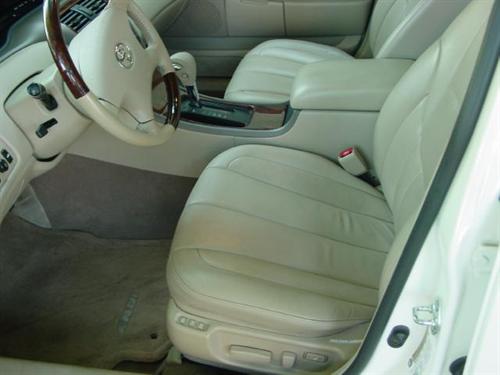 Toyota Avalon 2004 photo 1