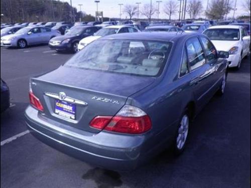 Toyota Avalon 2004 photo 4