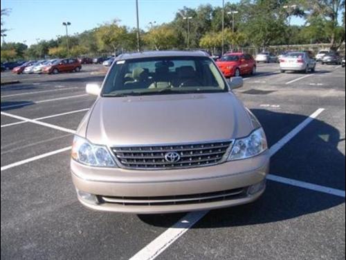 Toyota Avalon 2004 photo 1