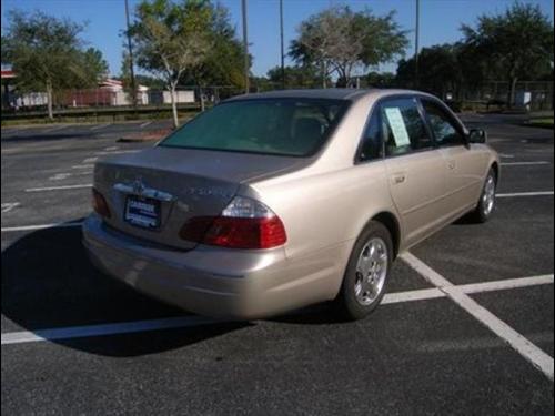 Toyota Avalon 2004 photo 4