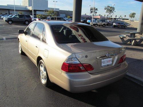 Toyota Avalon 2004 photo 1
