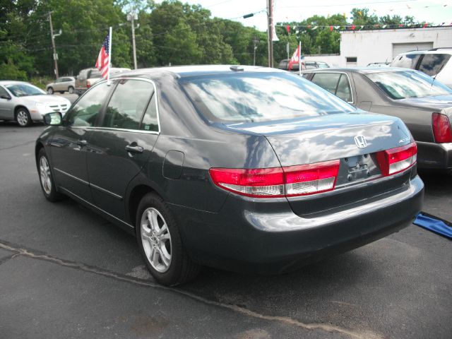 Toyota Avalon 2004 photo 3