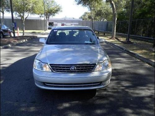 Toyota Avalon 2004 photo 1