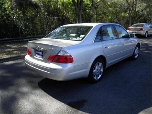 Toyota Avalon 2004 photo 4