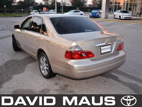 Toyota Avalon 2004 photo 5
