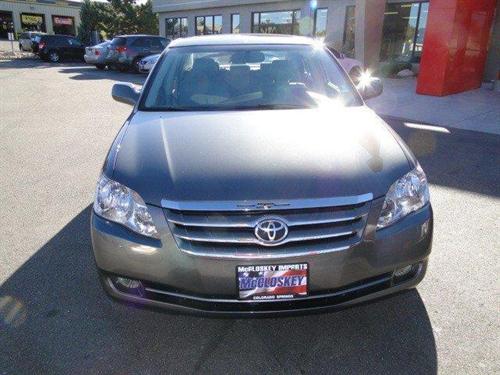 Toyota Avalon 2005 photo 1