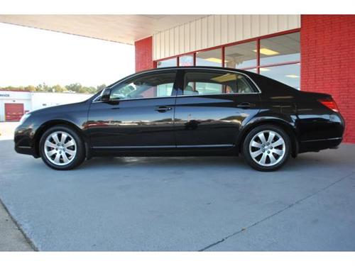 Toyota Avalon 2005 photo 1