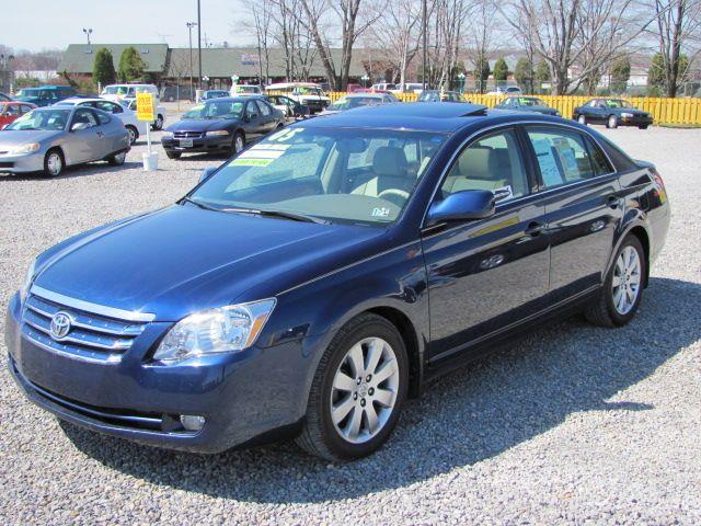 Toyota Avalon 2005 photo 1