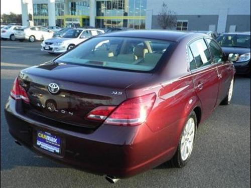 Toyota Avalon 2005 photo 4