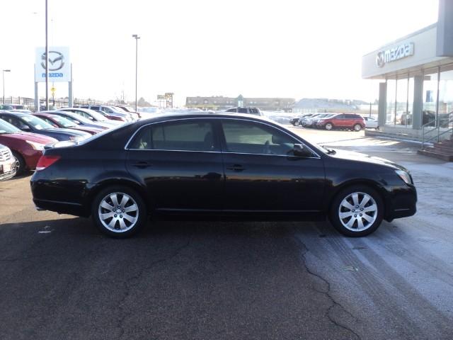 Toyota Avalon 2005 photo 4