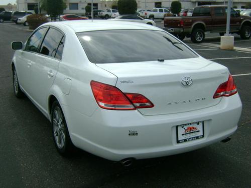 Toyota Avalon 2005 photo 4