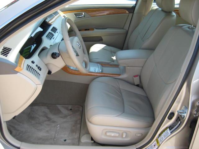 Toyota Avalon 2005 photo 4