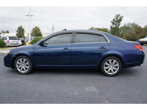 Toyota Avalon 2005 photo 1