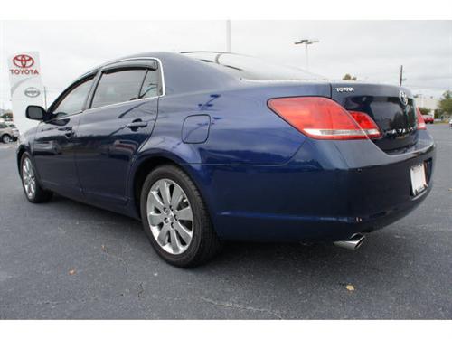 Toyota Avalon 2005 photo 2