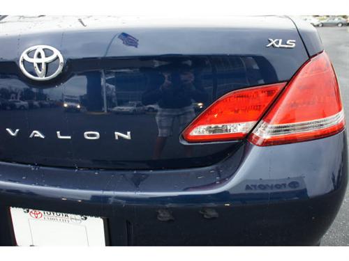 Toyota Avalon 2005 photo 5