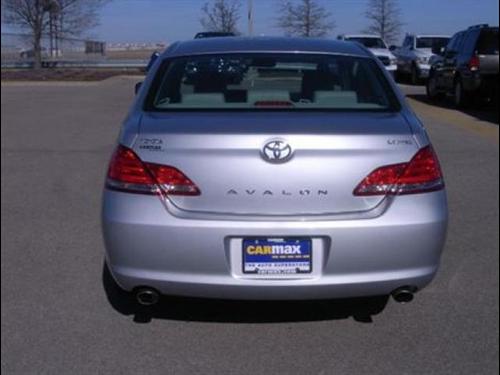 Toyota Avalon 2005 photo 5