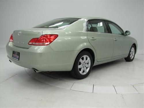Toyota Avalon 2005 photo 4