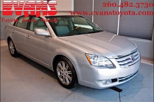 Toyota Avalon 2005 photo 1