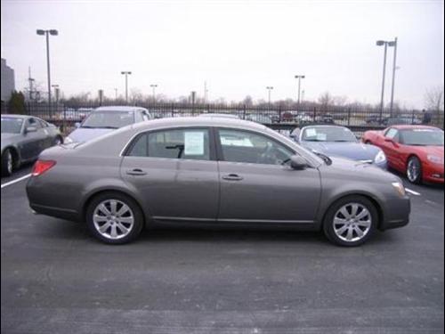 Toyota Avalon 2005 photo 3