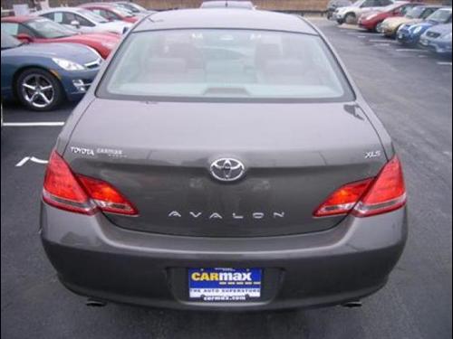 Toyota Avalon 2005 photo 5