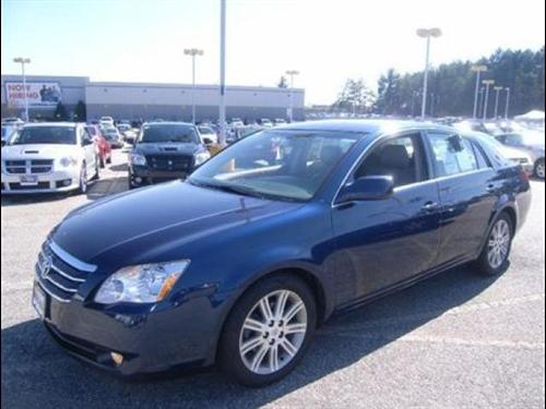 Toyota Avalon 2005 photo 2