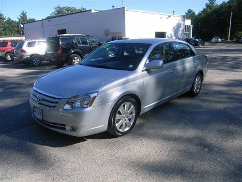 Toyota Avalon 2005 photo 1