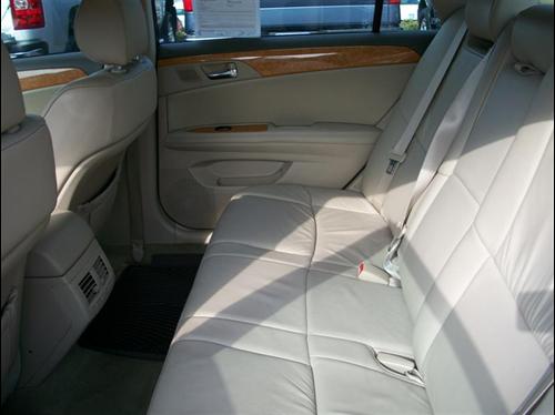 Toyota Avalon 2005 photo 2