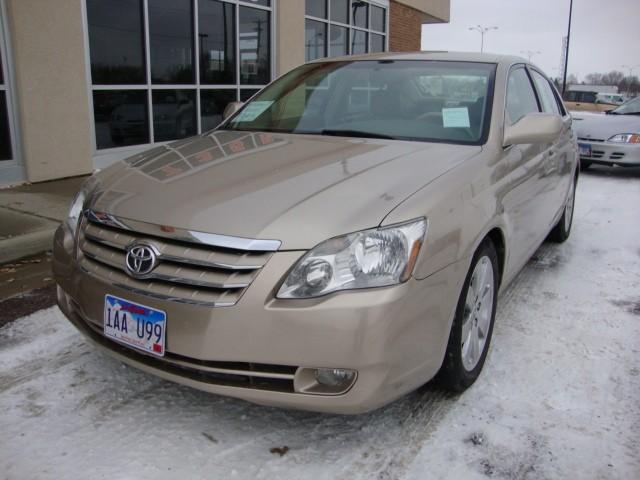 Toyota Avalon 2005 photo 3