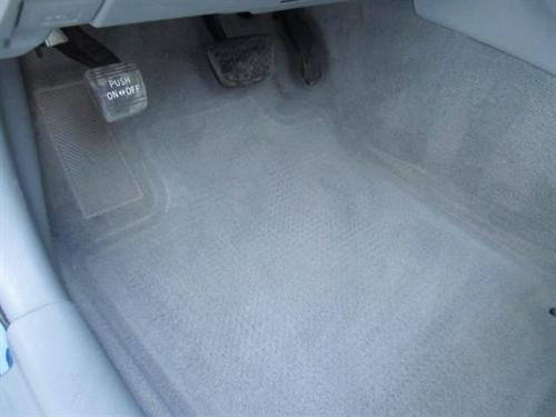 Toyota Avalon 2005 photo 2