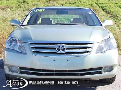 Toyota Avalon 2005 photo 1