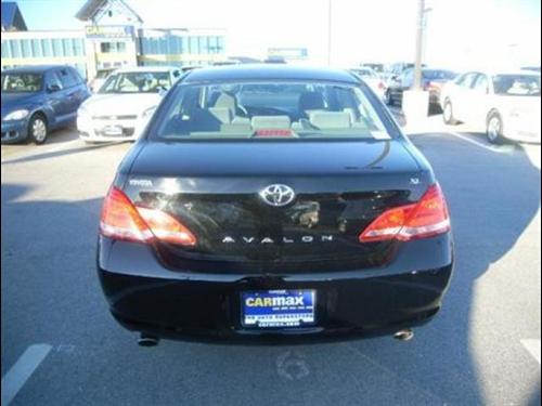 Toyota Avalon 2005 photo 5