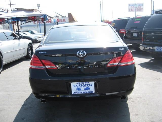 Toyota Avalon 2005 photo 5