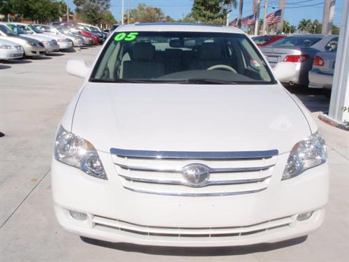 Toyota Avalon 2005 photo 3
