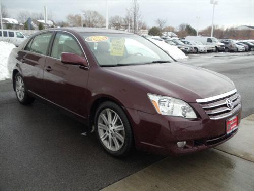Toyota Avalon 2005 photo 2