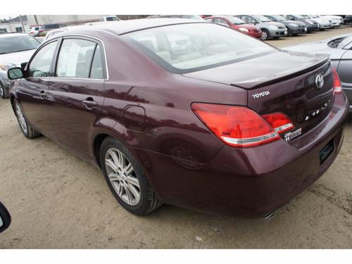 Toyota Avalon 2005 photo 1